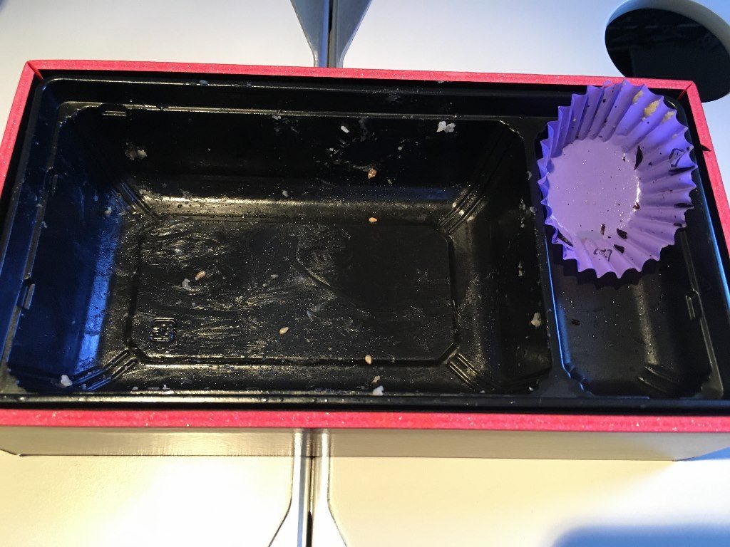 石垣牛焼肉弁当 (1)