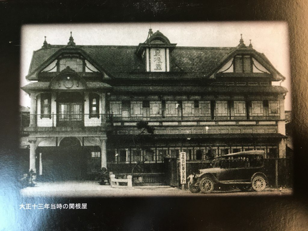 秋田比内地鶏こだわり鶏めし (6)