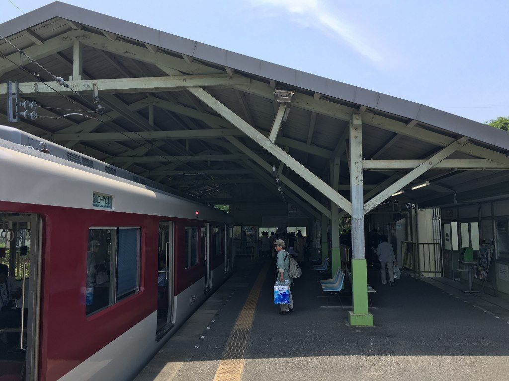 信貴山口駅と信貴線とケーブルカー (18)