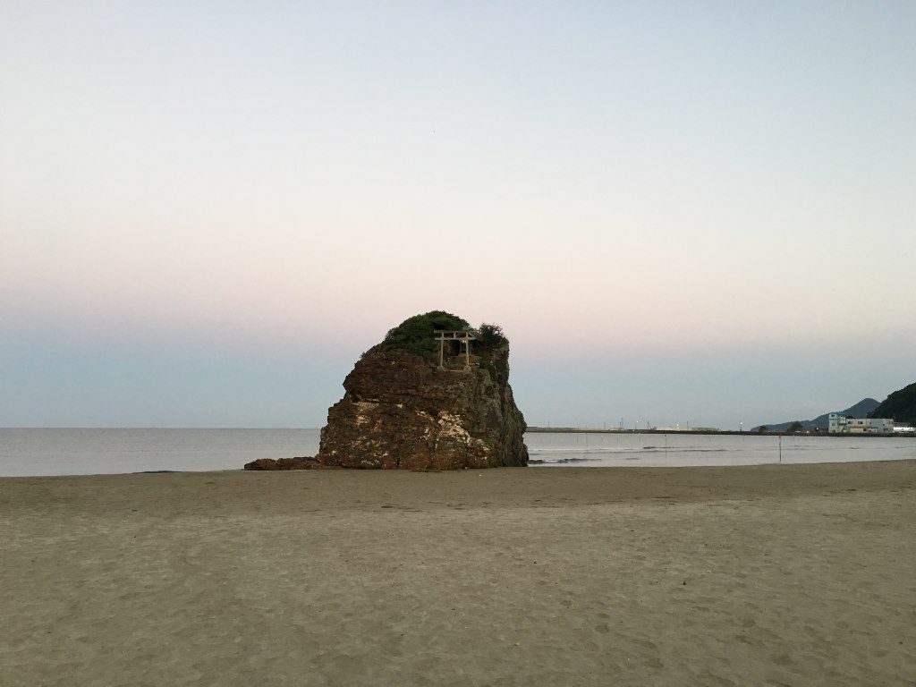 稲佐の浜
